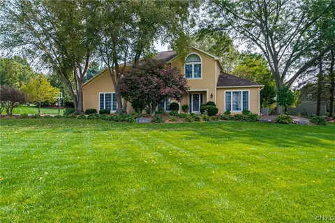 3460 Fadi Dr, Lysander, NY 13027