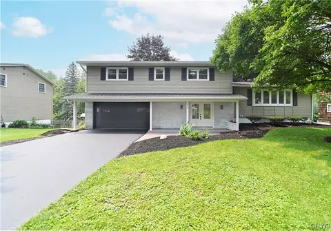 4840 Candy Ln, Manlius, NY 13104