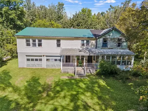 112 Stock Rd, Hannibal, NY 13074