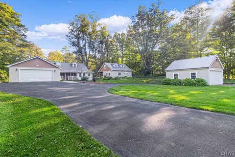 6640 Daily Rd, Rome, NY 13440