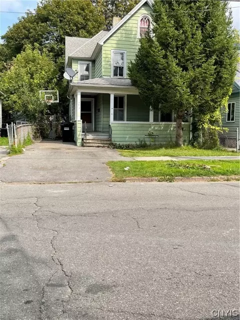 306 Putnam St, Syracuse, NY 13204