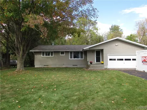 5919 Smith Rd, Syracuse, NY 13212