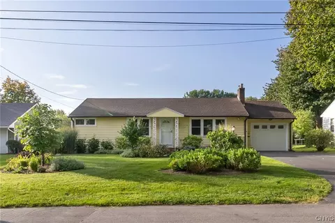 411 Fern Rd, Geddes, NY 13219