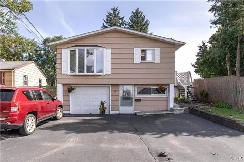 308 Colfax Ave, East Syracuse, NY 13057
