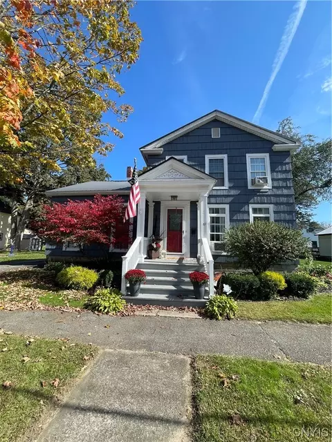 61 2nd St, Camden, NY 13316