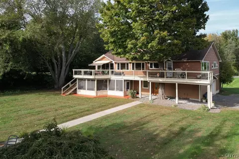 117 Shaw Rd, West Monroe, NY 13167