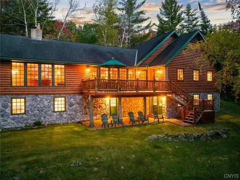 541 Higby Rd, Webb, NY 13331
