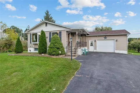 1084 County Route 37, Central Square, NY 13036