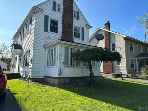2223 Sunset Ave, Utica, NY 13502