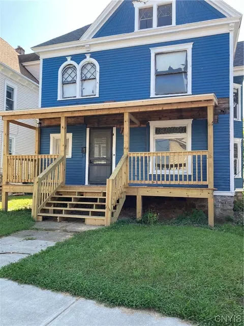 206 Elk St, Syracuse, NY 13205