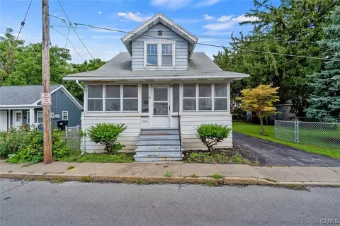 506 Marquette St, Syracuse, NY 13204