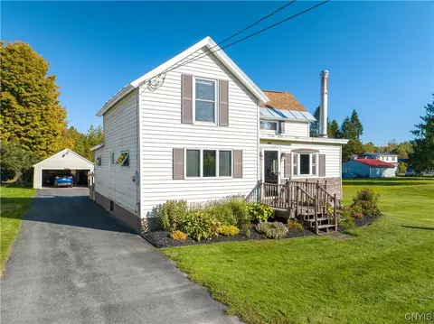 1436 County Route 8, Granby, NY 13069