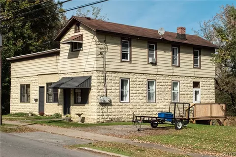 248 W Main St, Frankfort, NY 13340