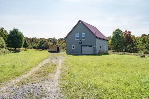 3244 Gardner Rd, Martinsburg, NY 13404