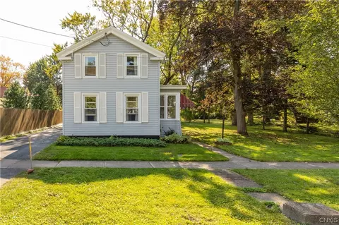 509 4th St, Salina, NY 13088