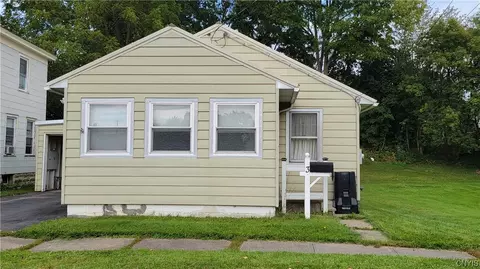 3 Devendorf St, German Flatts, NY 13407