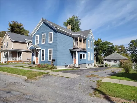 1114 Orchard St, Utica, NY 13502