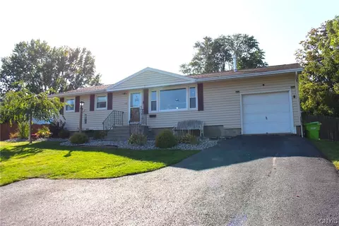 103 Lowe Ave, Salina, NY 13212