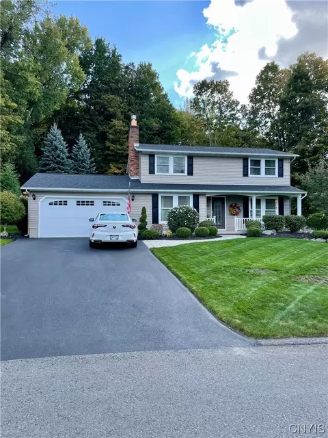 129 Flint Path, Syracuse, NY 13219