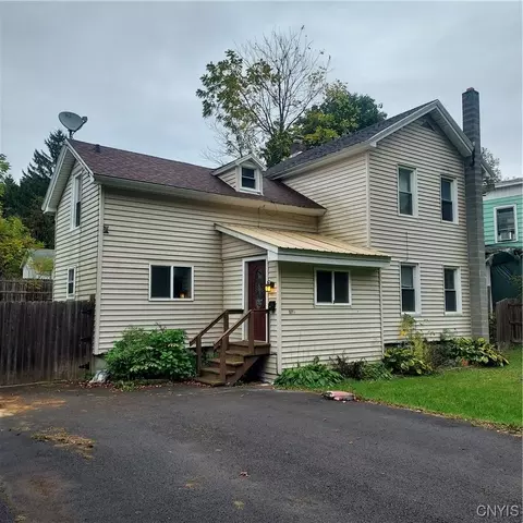 57 12 Churchill St, Little Falls, NY 13365