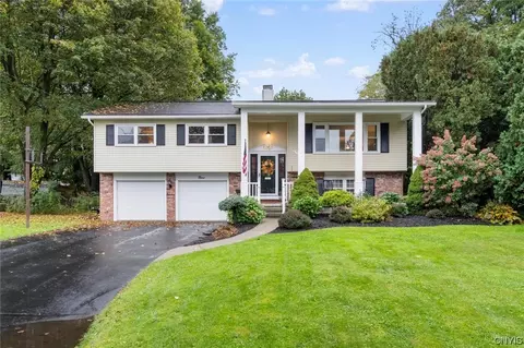 9 Elliott Pl, Kirkland, NY 13323