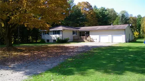 9081 Skinner Rd, Lee, NY 13363