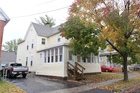 115 Saint Mary St, Watertown, NY 13601