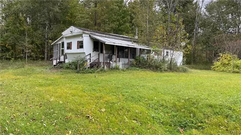 670 Harris Hill Rd, Hannibal, NY 13074
