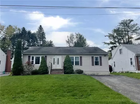 2610 Yale St, Union, NY 13760