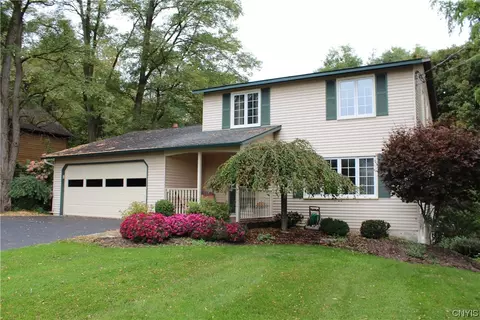 504 Whedon Rd, Syracuse, NY 13219