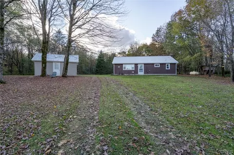 3653 French Settlement Rd, Lorraine, NY 13659