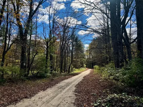000 Kelly Rd, Stratford, NY 13470