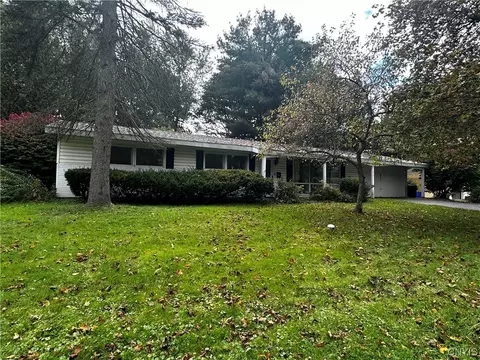 212 Blackberry Rd, Clay, NY 13090