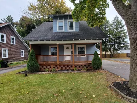 105 George St, Syracuse, NY 13212