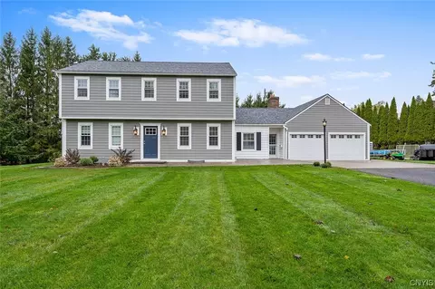 5541 Huntington Dr, Cazenovia, NY 13035