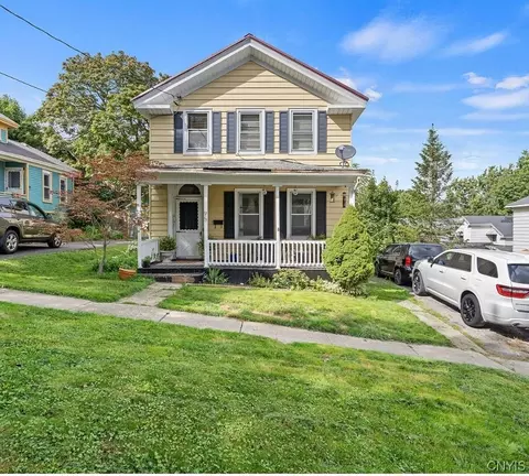 95 E Mohawk St, Oswego, NY 13126
