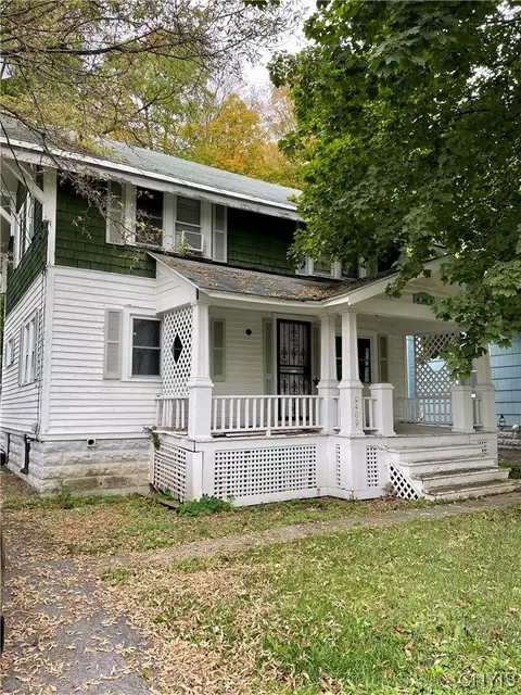 9409 Hamilton St, New Hartford, NY 13413