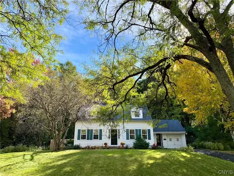 309 Winkworth Pkwy, Syracuse, NY 13215
