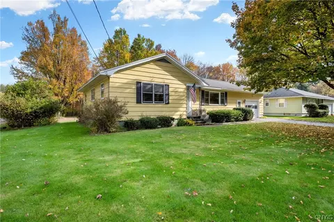 728 W Embargo St, Rome, NY 13440