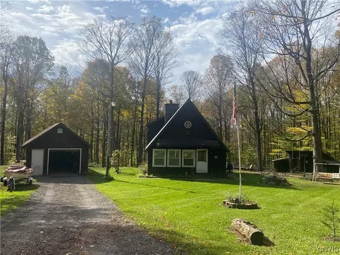 56 Chas Rosa Dr, Richland, NY 13144
