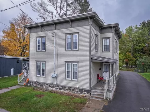 26 Slawson St, Manheim, NY 13329