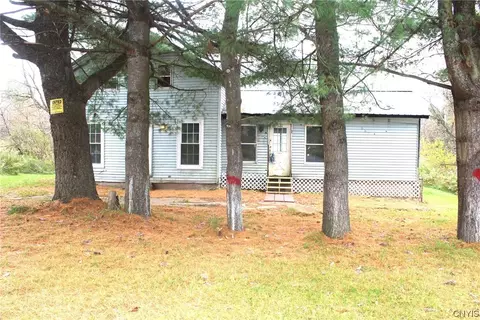 657 Little Pond Rd, Amboy, NY 13493