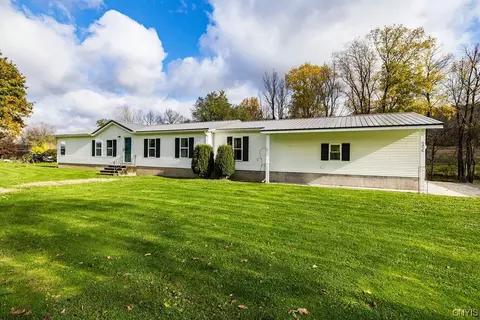 6456 Creek Rd, Lincoln, NY 13421