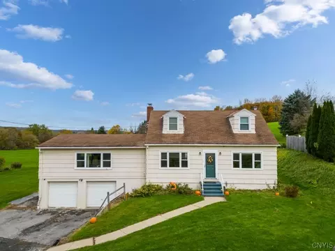 9691 Pinnacle Rd, Paris, NY 13456