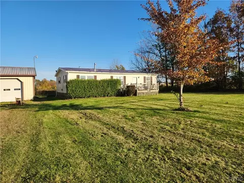 7963 S Town Building Rd #RD, Ovid, NY 14521