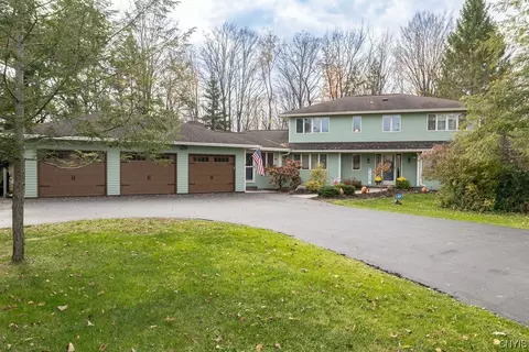 4303 Hepatica Hill Rd, Manlius, NY 13104