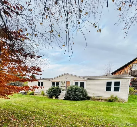 264 Lower Rd, Constantia, NY 13044
