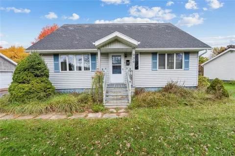 936 Emmett St, Watertown, NY 13601