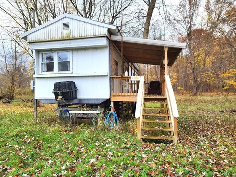 41550 Davis Rd, Theresa, NY 13691