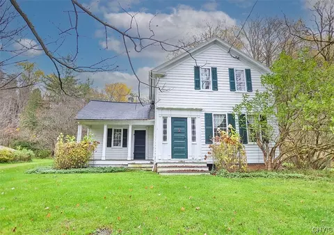 3176 Pompey Hollow Rd, Cazenovia, NY 13035